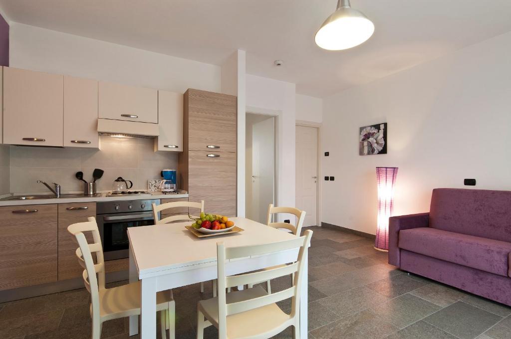 Helianthus Residence Cannero Riviera Camera foto
