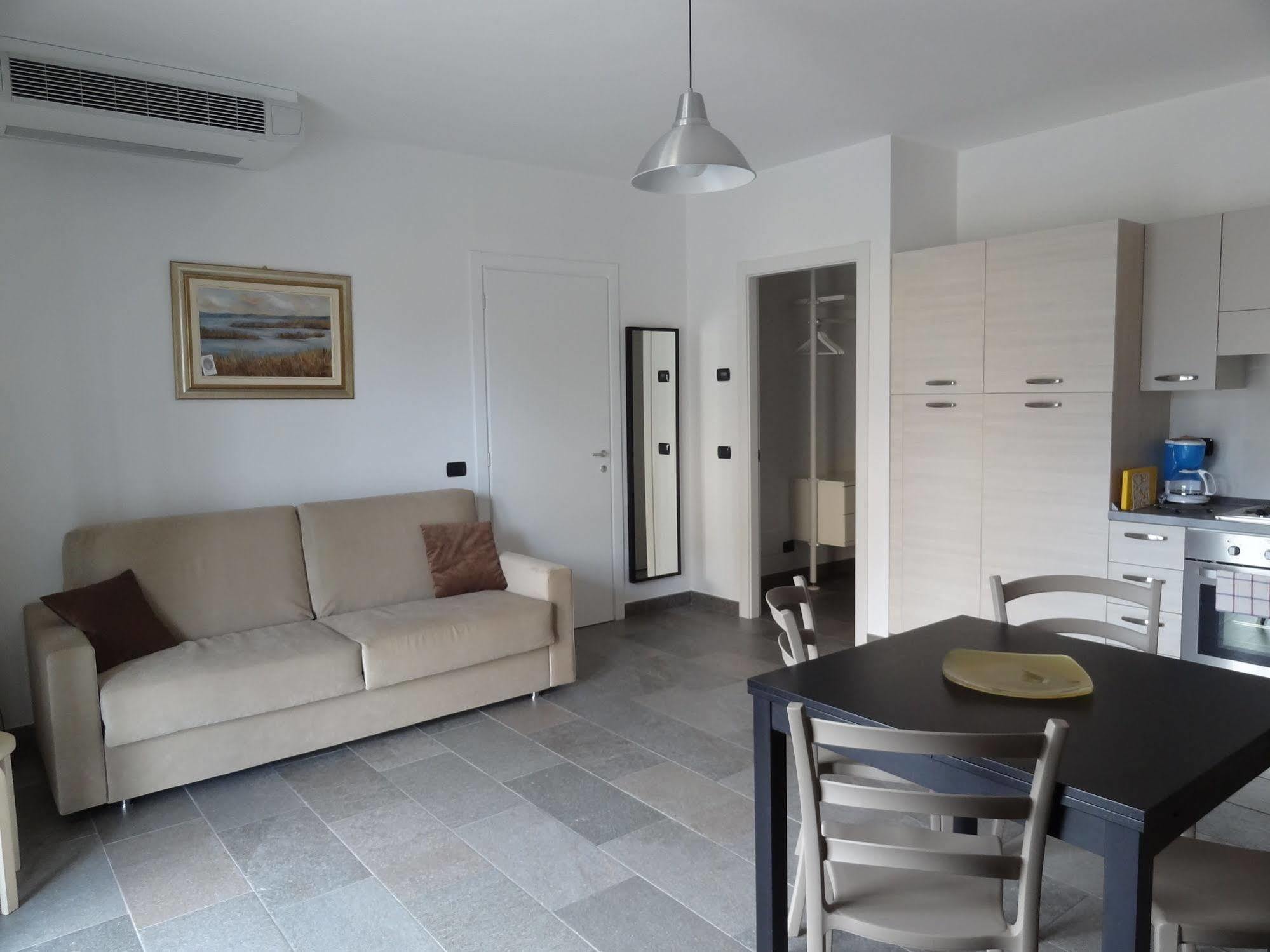 Helianthus Residence Cannero Riviera Esterno foto