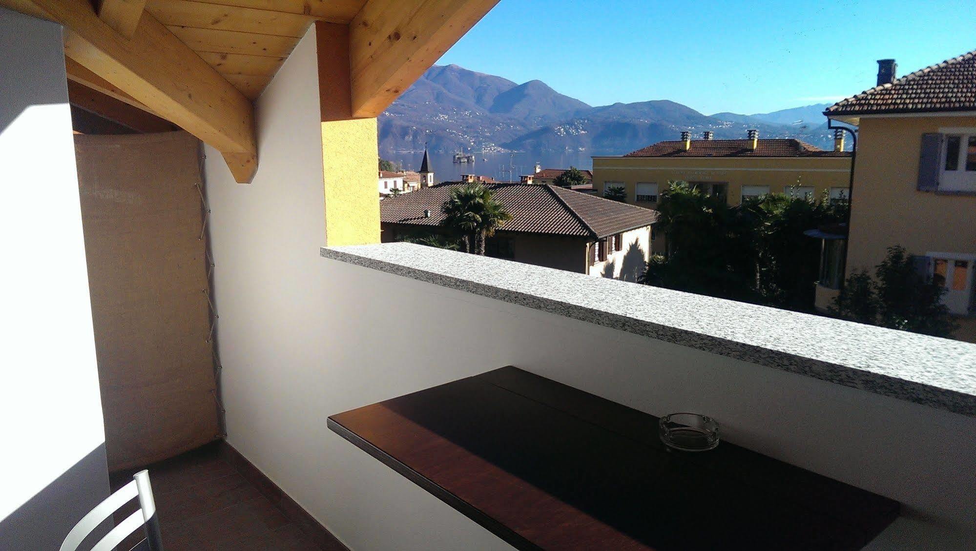 Helianthus Residence Cannero Riviera Esterno foto
